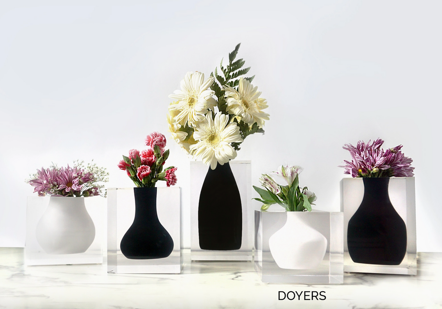 Doyers Bud Vase Black