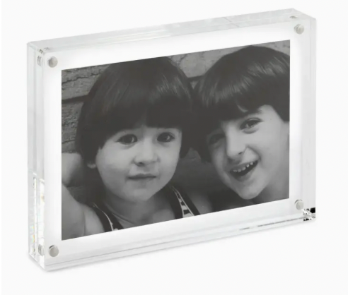 5x7 Magnetic Acrylic Frame