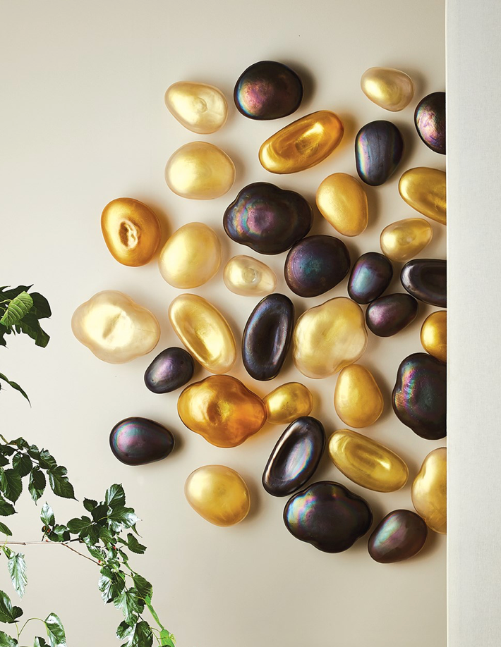 Gold Wall Gems