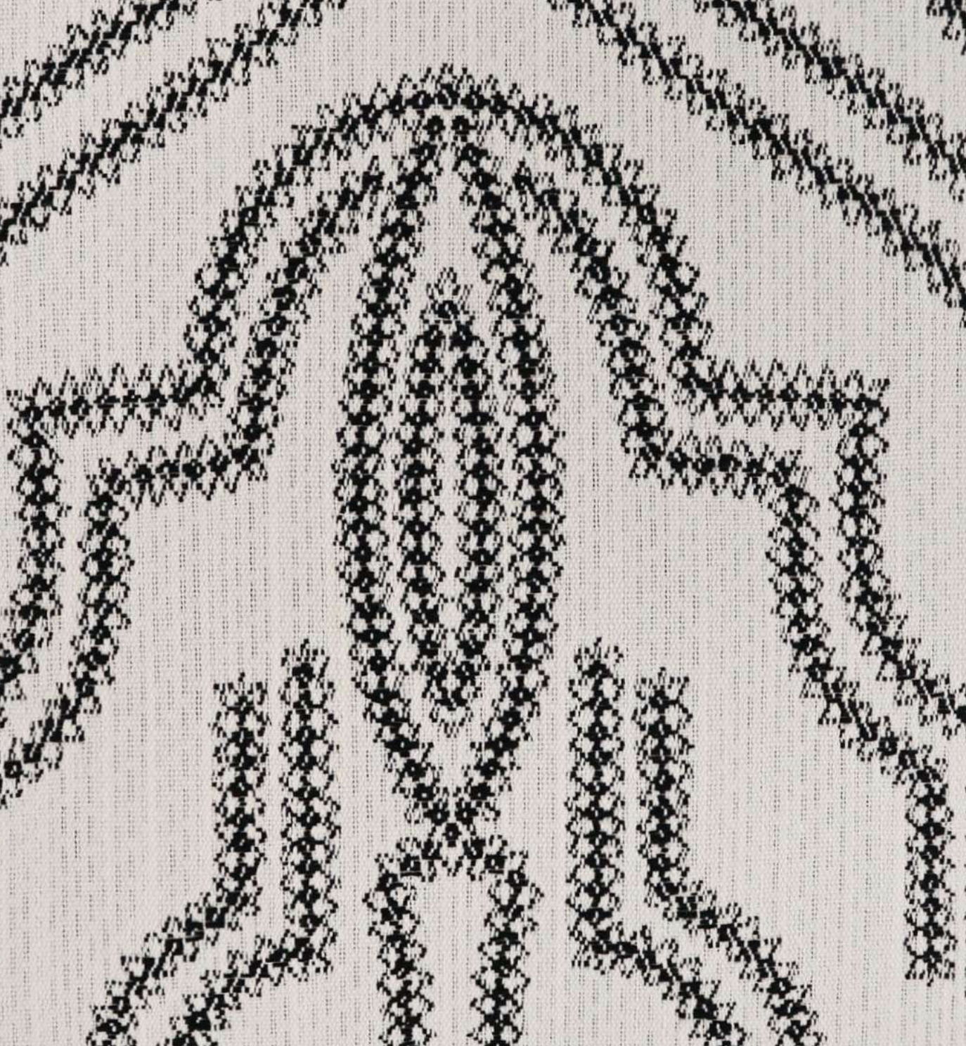 Belicourt Pillow 22x22