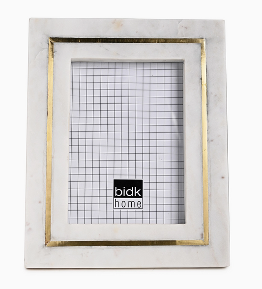 Marble Frame w/ Brass Inlay 4x6