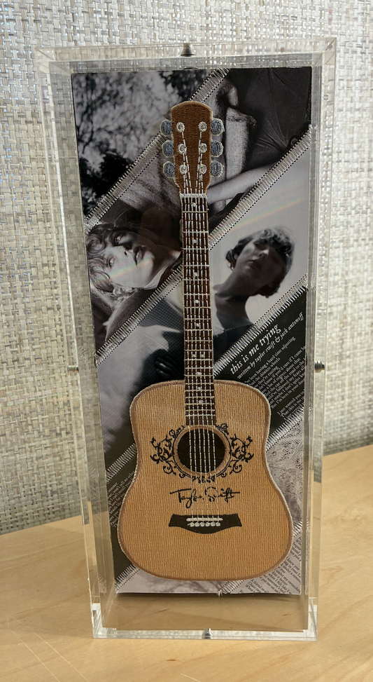 Stephen Wilson, Taylor Swift 10" X 5"